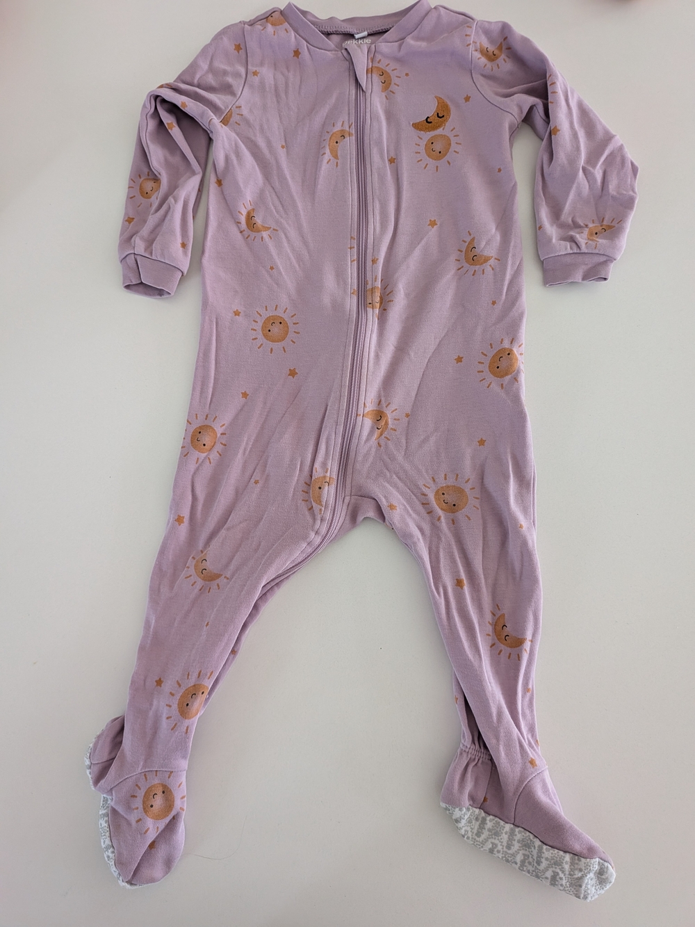 PEKKLE 5 FOR 25$ Lavender Sun & Moon Zip Footed One-Piece for Kids